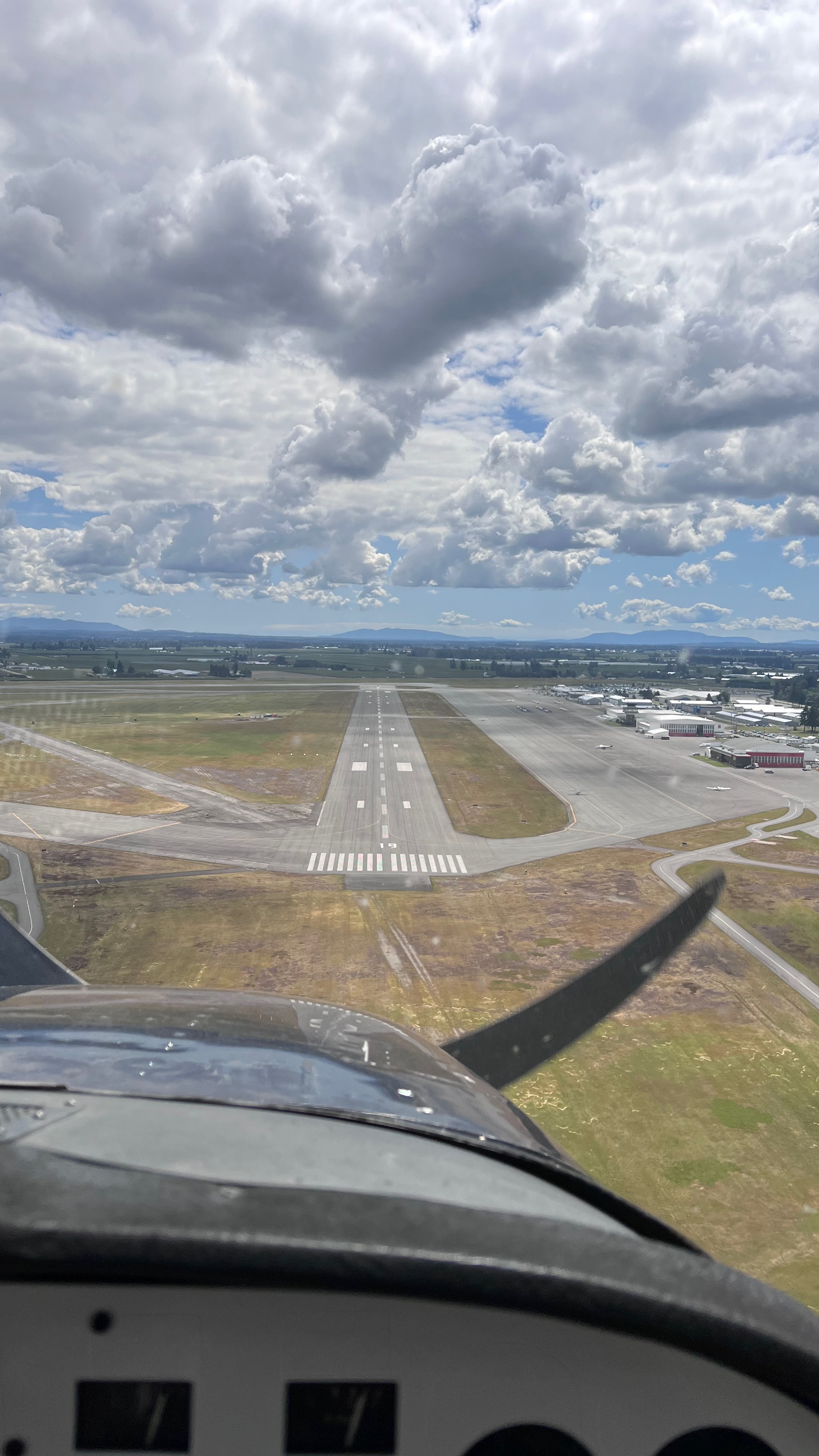 final approach into Abbotsford